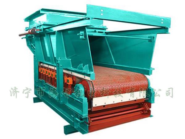 帶式（甲帶）給料機(jī)具有運(yùn)行平穩(wěn)、節(jié)能、環(huán)保等優(yōu)點(diǎn)